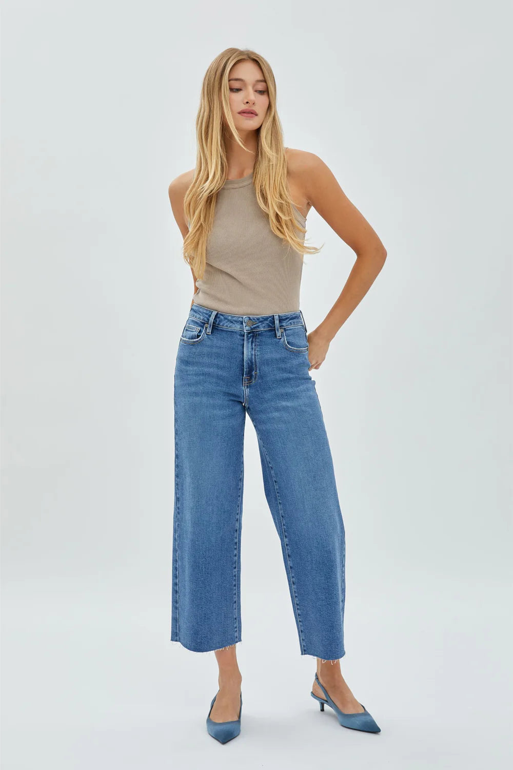 Nori Cropped Jeans