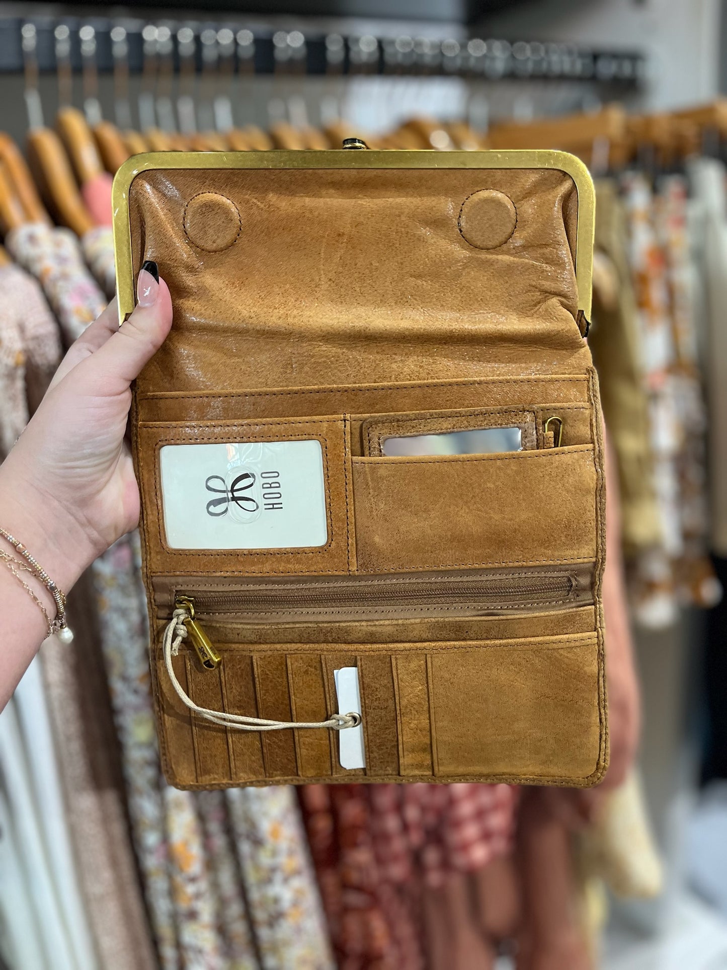 HOBO Rachel Wallet - Whiskey