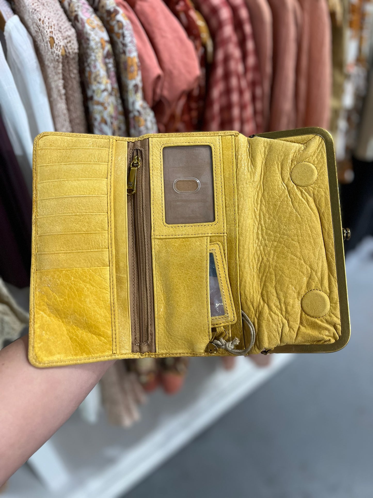 HOBO Rachel Wallet - Honeycomb