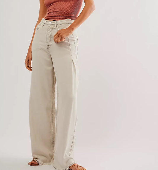 Old West Slouchy Jeans