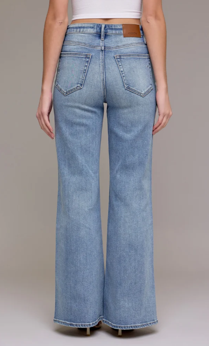 Mediun Vintage  Clean  High Rise